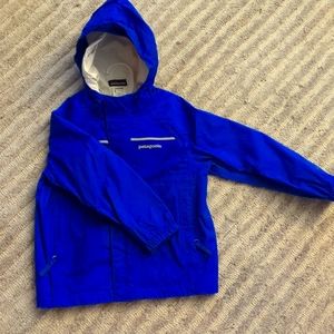 Patagonia 2T blue rain shell